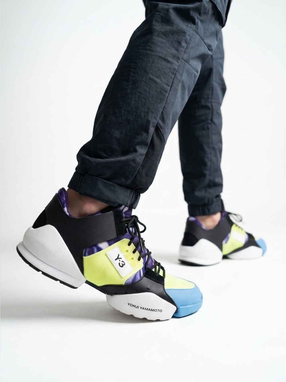 Yohji Yamamoto Y-3 Adidas neon sneakers - Medium
